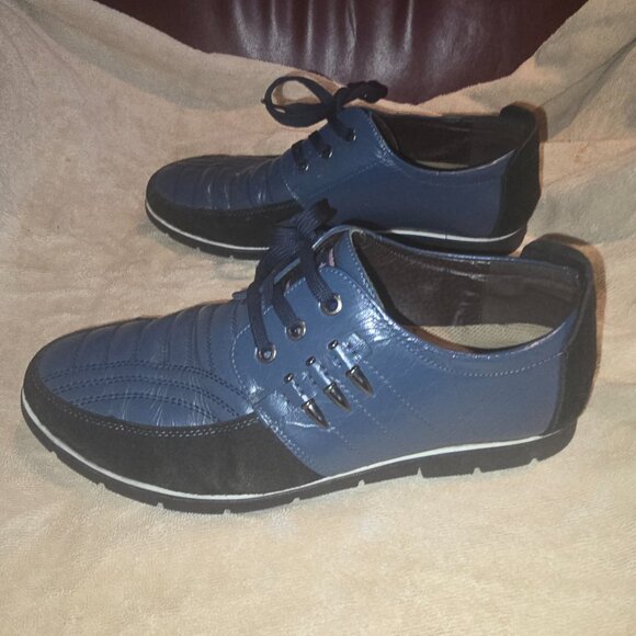 Casual shoes - Picture 2 of 3